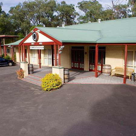 Sanctuary House Resort Motel Healesville Eksteriør billede